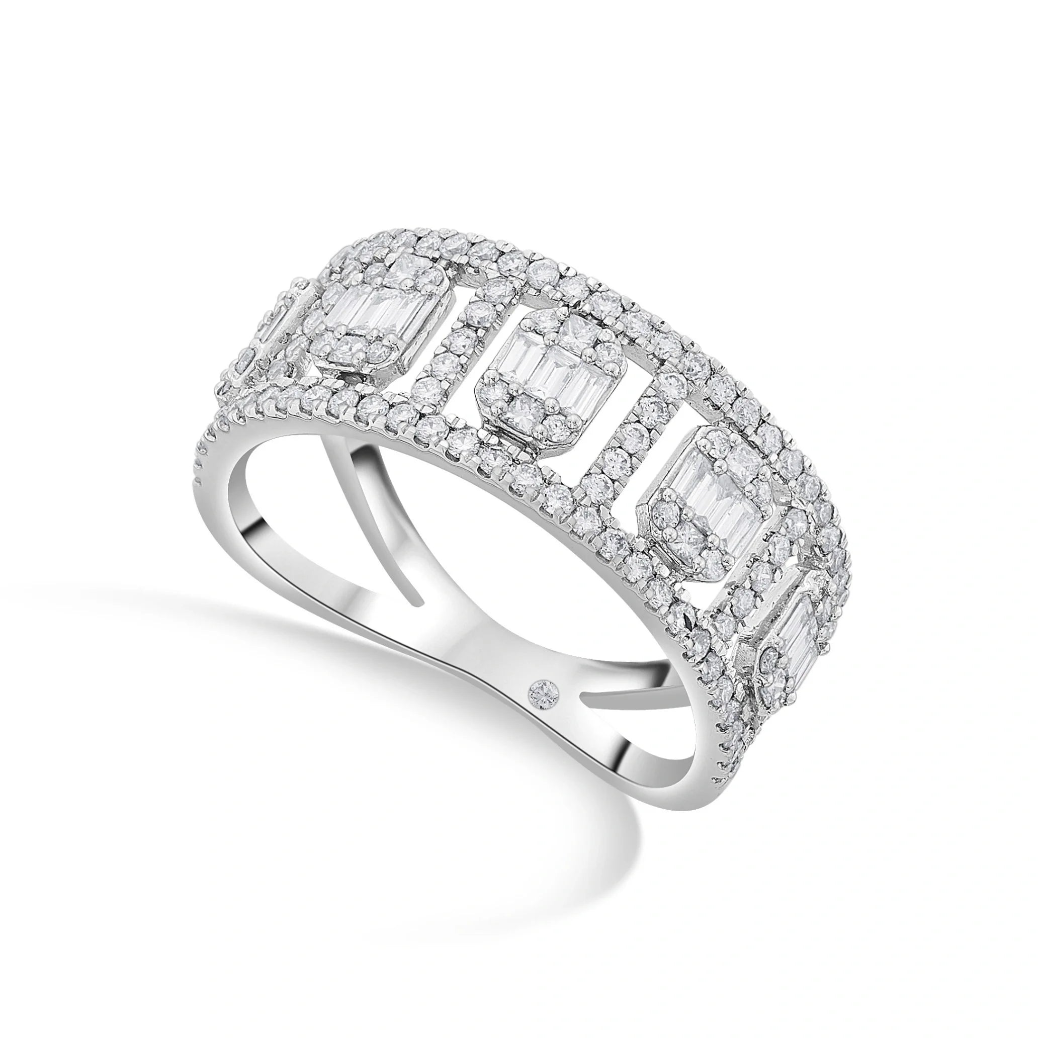 Meta Regal Radiance Band - Zen Diamond India