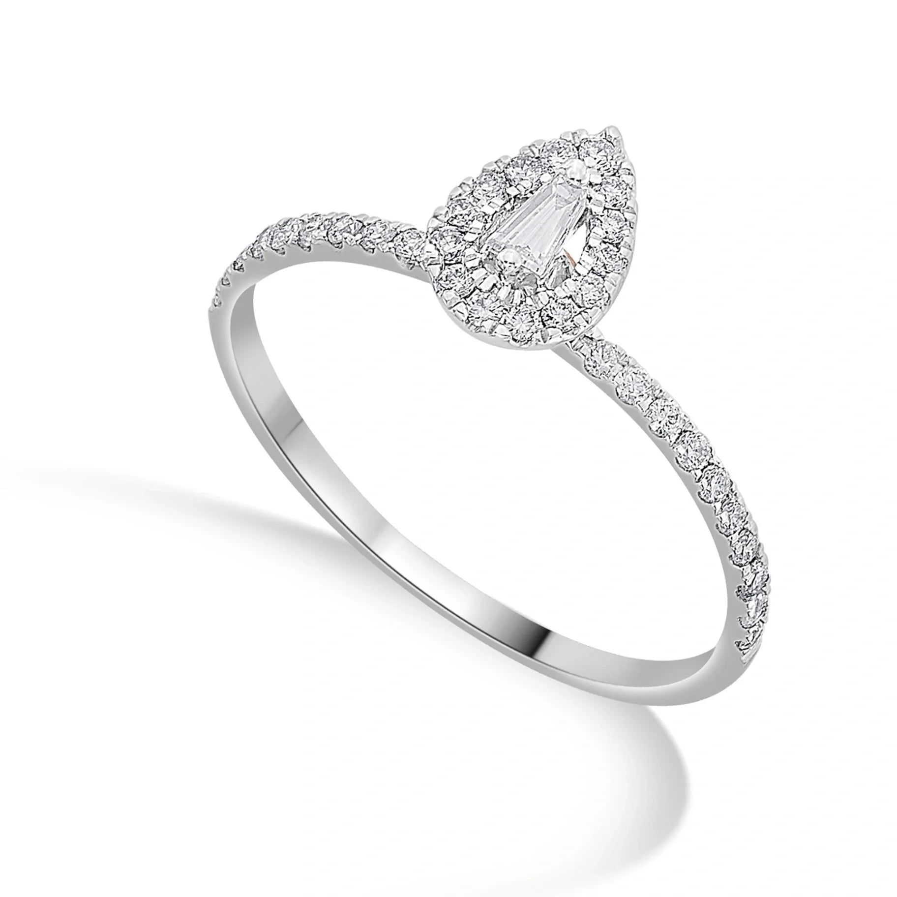 Boujee Radiant Teardrop Halo Ring - Zen Diamond India
