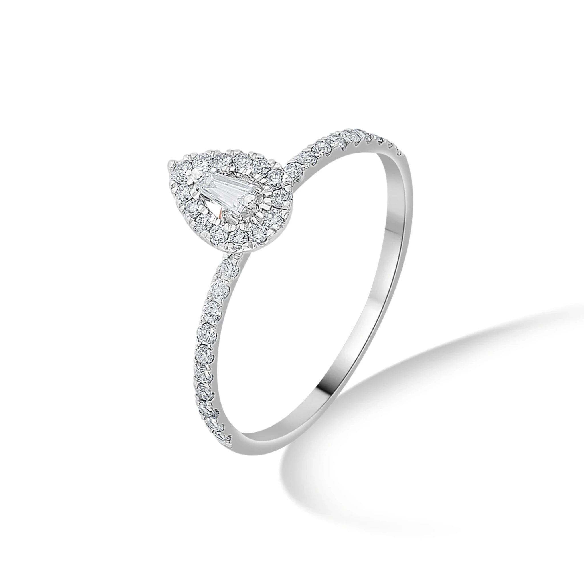 Boujee Radiant Teardrop Halo Ring - Zen Diamond India
