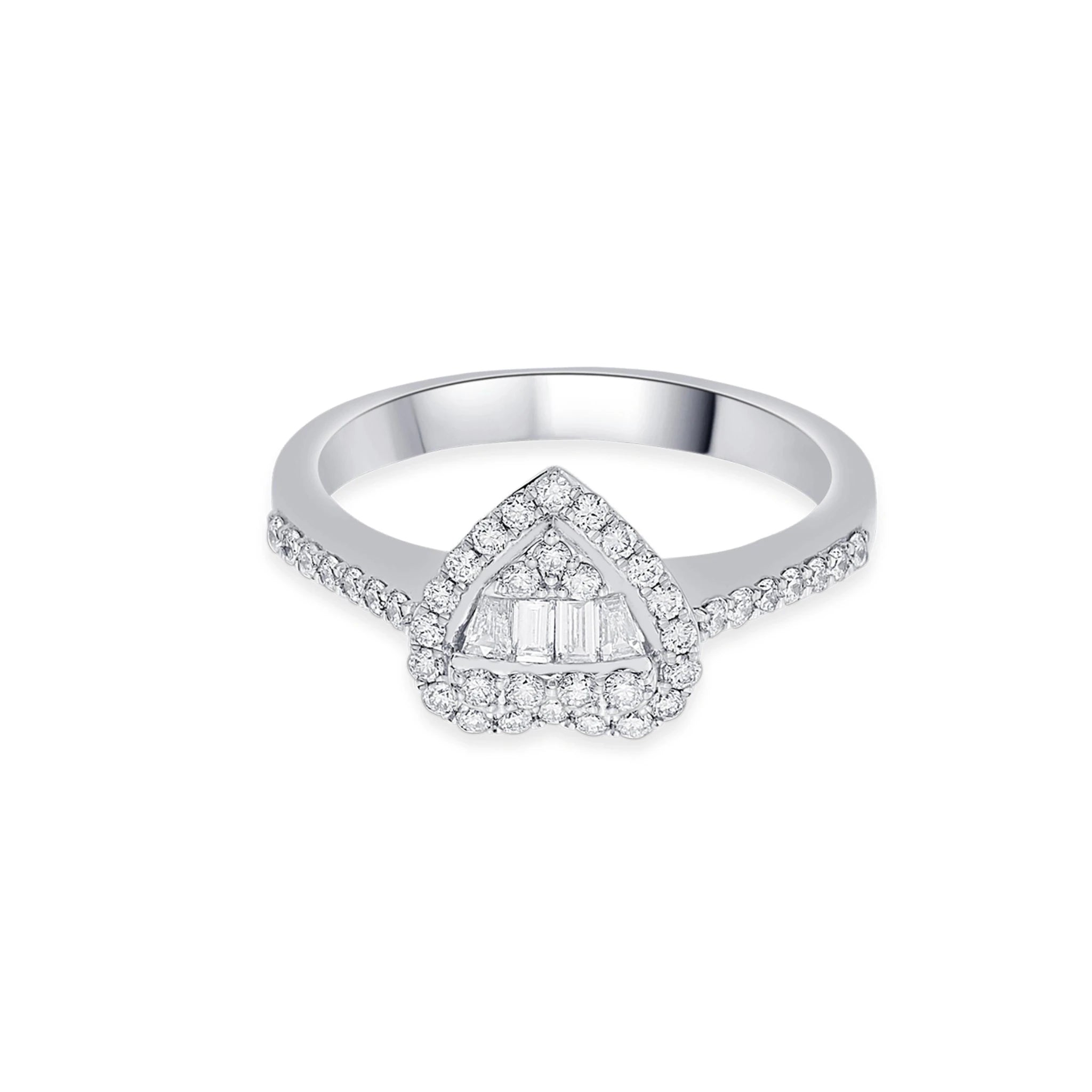Heartlight Majesty Ring - Zen Diamond India