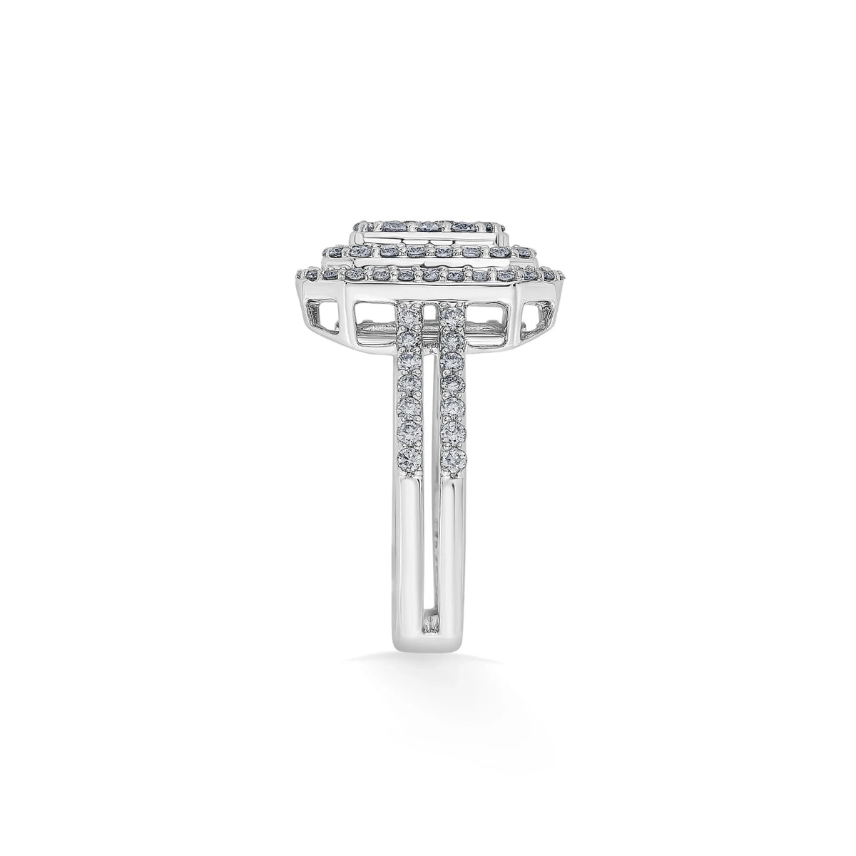Enchante Regal Radiance Halo Diamond Ring - Zen Diamond India