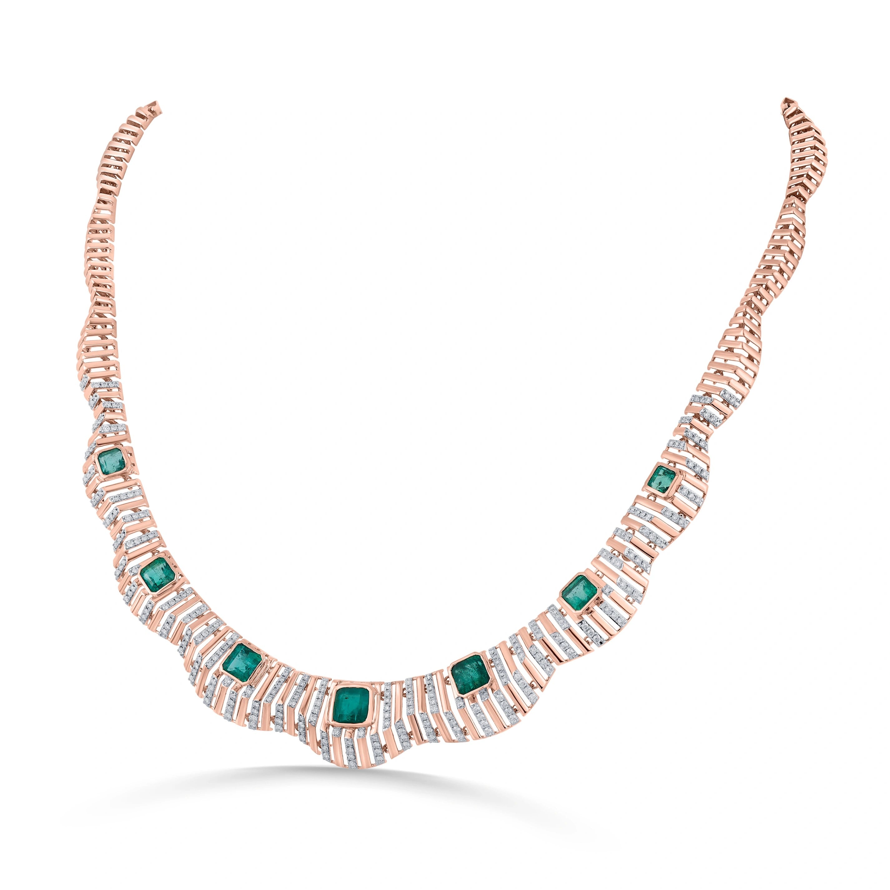 Tryst Emerald Elegance Radiant Collar - Zen Diamond India