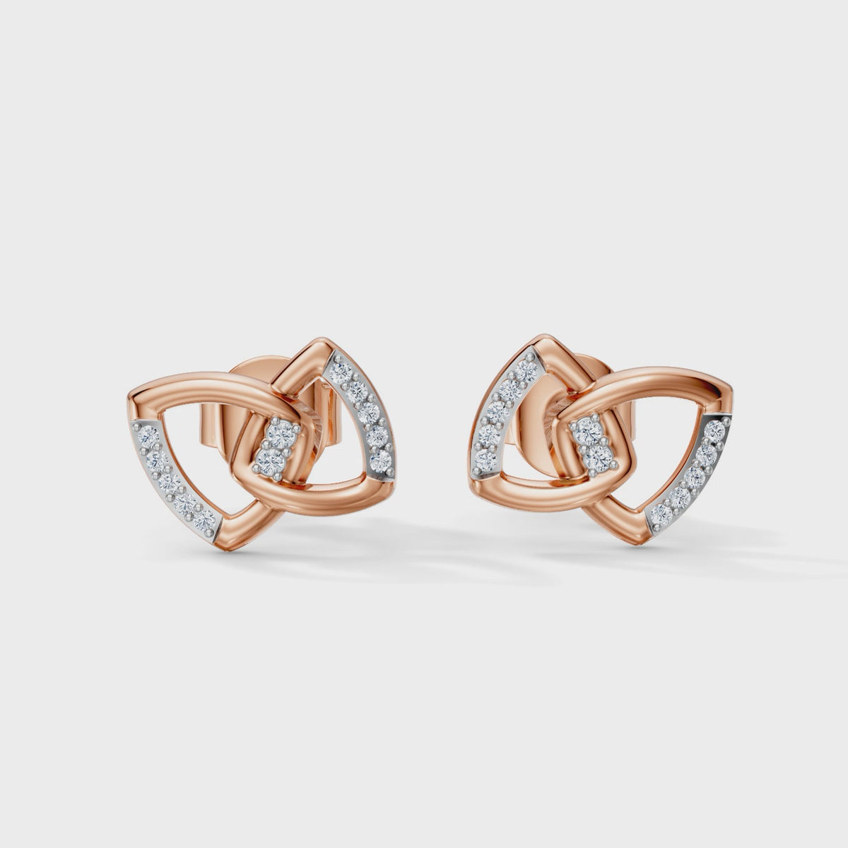 Celeste Twisted Harmony Link Pendant