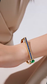 Aria Emerald Edge Sapphire Bar Bracelet