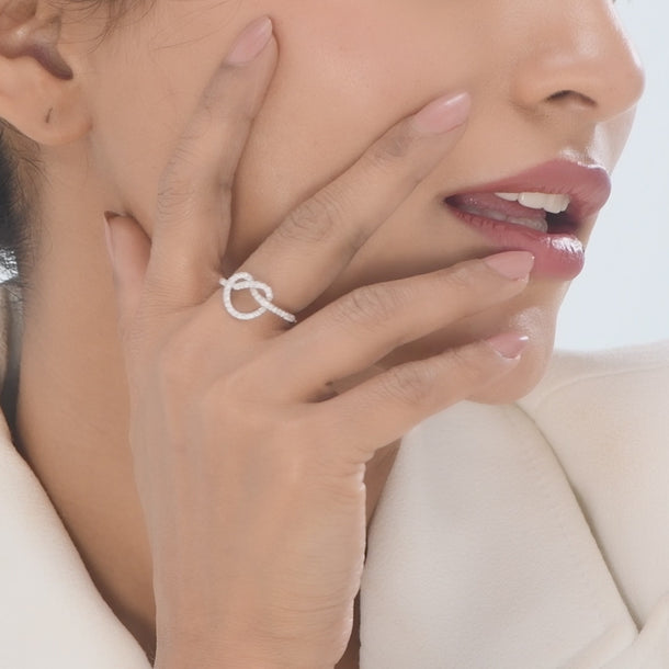 Love Knot Infinity Spark Diamond Ring